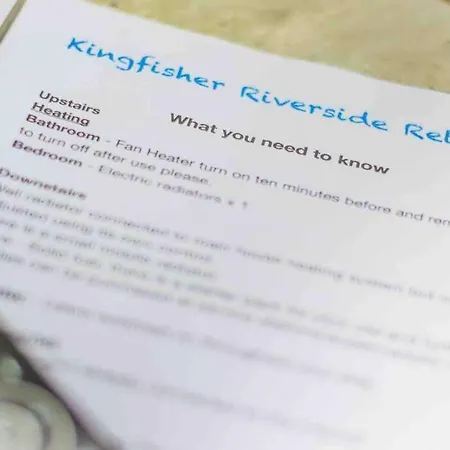 Kingfisher Riverside Retreat *